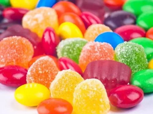 人民日報(bào)精選70個(gè)超實(shí)用健康養(yǎng)生飲食小知識 守護(hù)健康，從每日餐桌開始